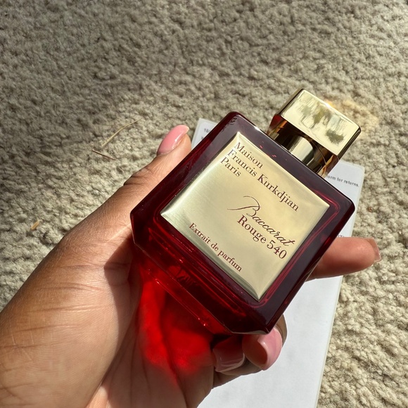 Baccarat Rouge 540 Extrait - Picture 3 of 8